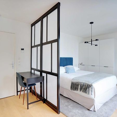 Raffinement Et Confort Dans Cette Residence A Левалоа-Пере Екстериор снимка